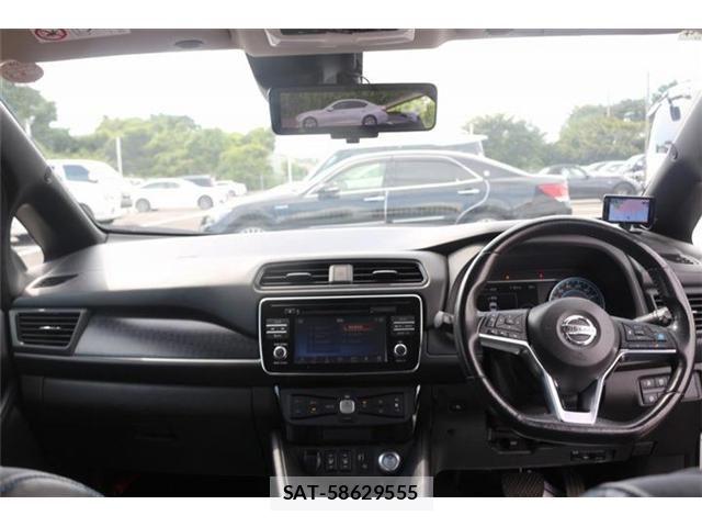 Nissan LEAF 2019-04 8525458-25