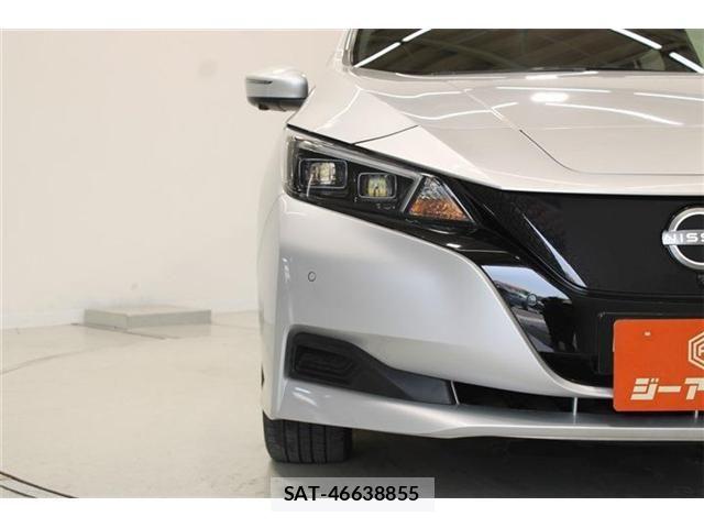 Nissan LEAF 2022-06 8562360-15
