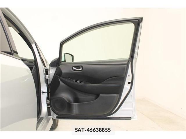Nissan LEAF 2022-06 8562360-28