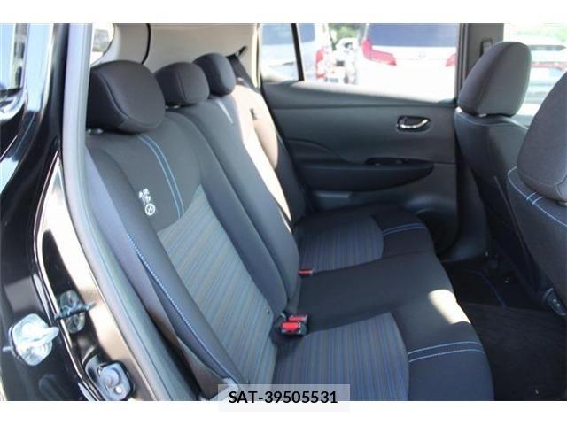 Nissan LEAF 2020-06 8562362-27