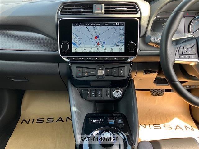Nissan LEAF 2022-06 8562357-12