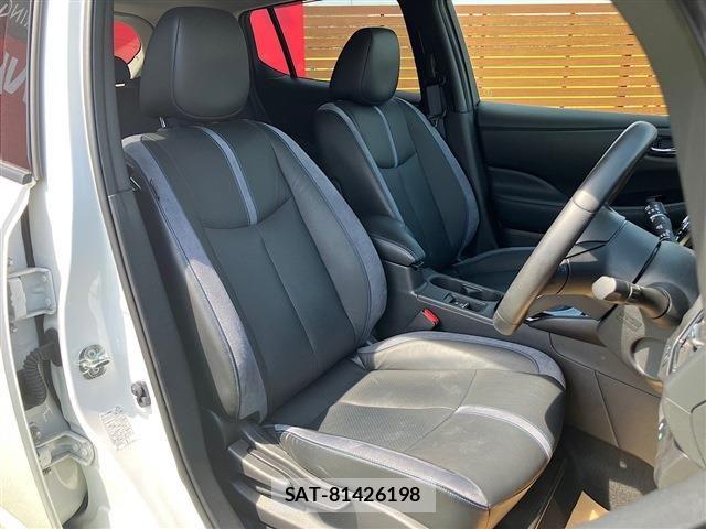 Nissan LEAF 2022-06 8562357-18