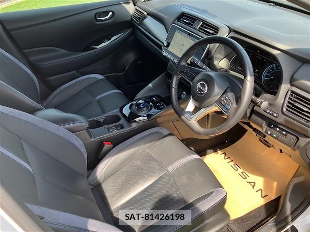 Nissan LEAF 2022-06 8562357-19