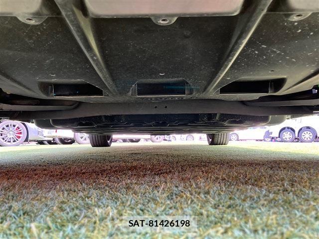 Nissan LEAF 2022-06 8562357-25