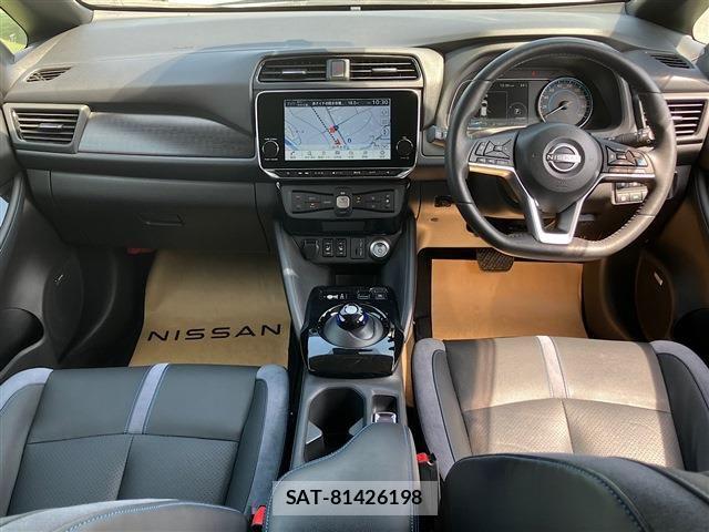 Nissan LEAF 2022-06 8562357-2