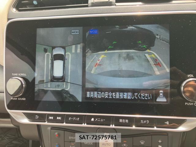 Nissan LEAF 2022-11 8562359-10