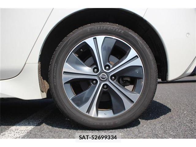 Nissan LEAF 2020-10 8562361-17