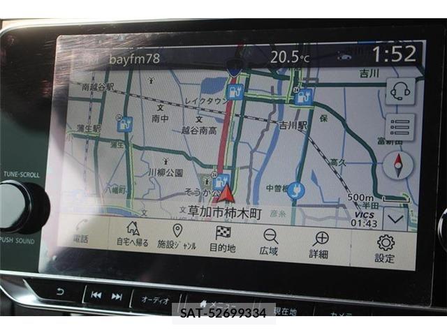 Nissan LEAF 2020-10 8562361-2