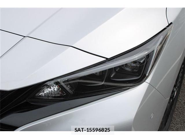 Nissan LEAF 2023-01 8627405-13