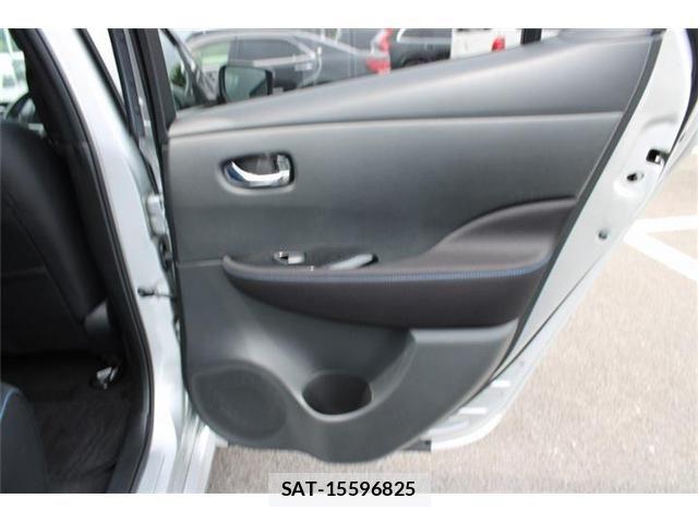 Nissan LEAF 2023-01 8627405-26