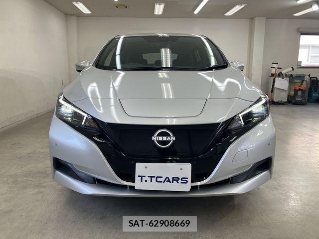 Nissan LEAF 2025-09 8627404-21