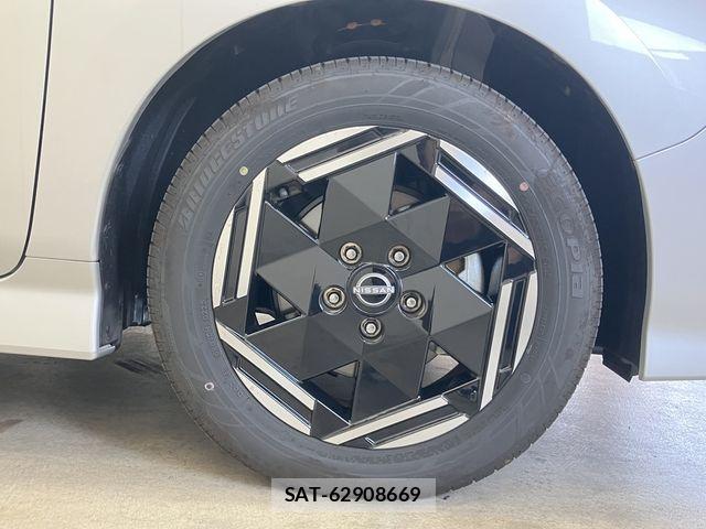 Nissan LEAF 2025-09 8627404-26
