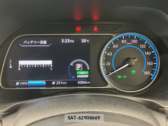 Nissan LEAF 2025-09 8627404-28