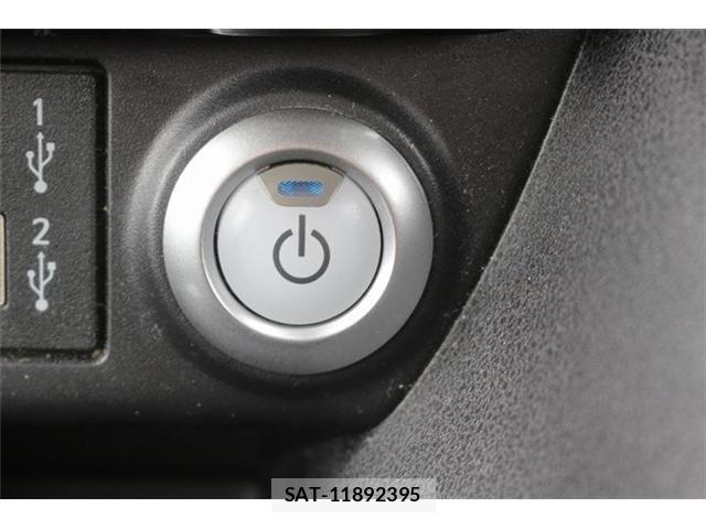Nissan LEAF 2022-06 8627406-18