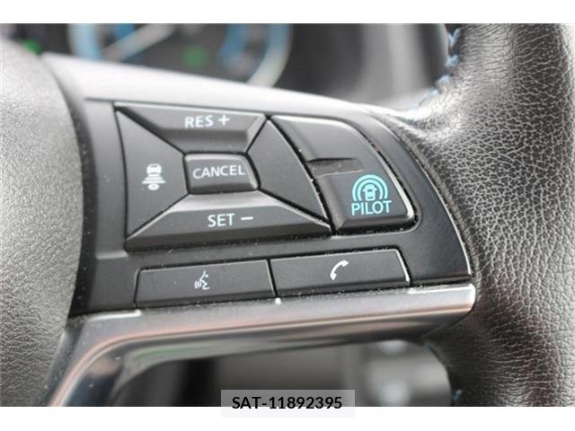 Nissan LEAF 2022-06 8627406-26