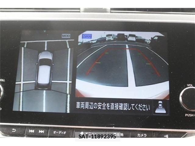 Nissan LEAF 2022-06 8627406-4