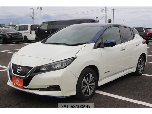 Nissan LEAF 2019-08 8627409-16