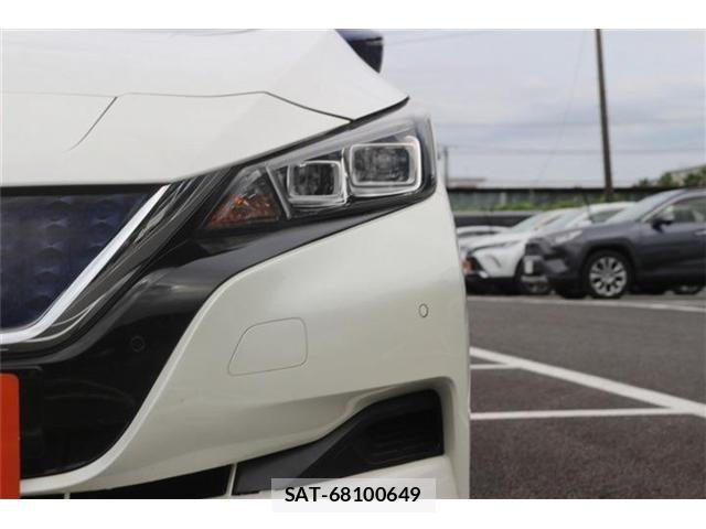 Nissan LEAF 2019-08 8627409-5