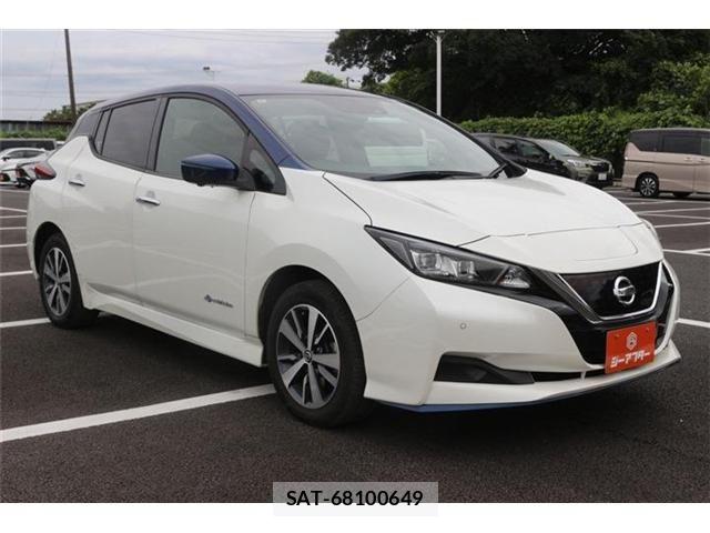 Nissan LEAF 2019-08 8627409-6