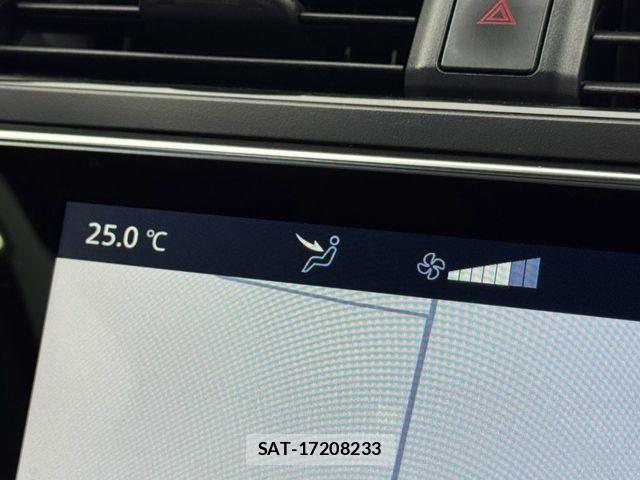 Nissan LEAF 2022-02 8627407-14