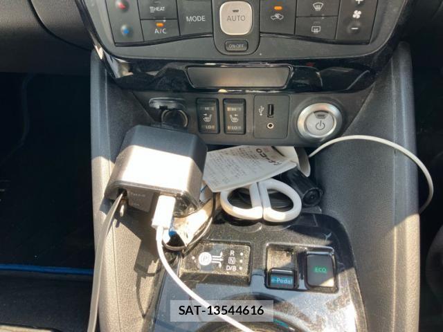Nissan LEAF 2017-11 8627410-16