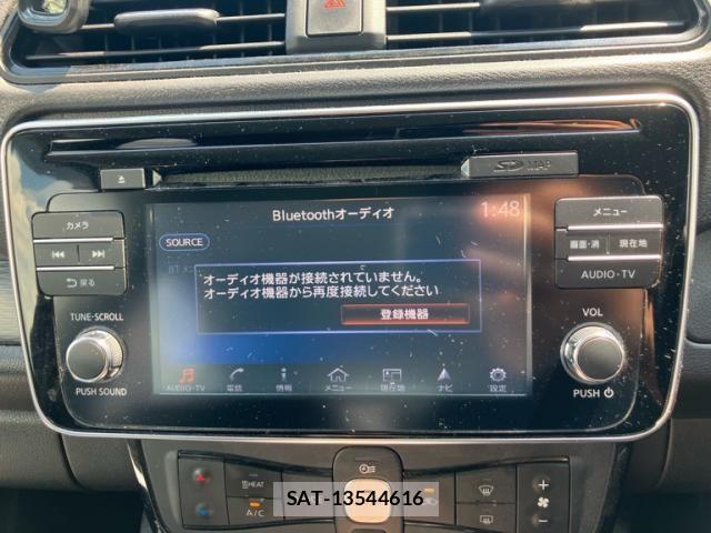 Nissan LEAF 2017-11 8627410-19