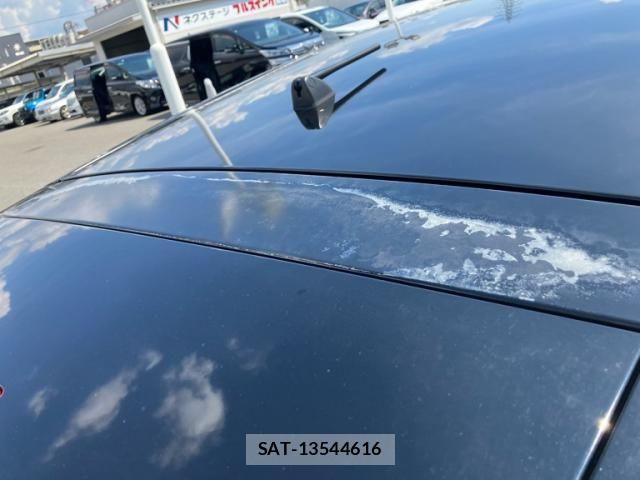 Nissan LEAF 2017-11 8627410-6