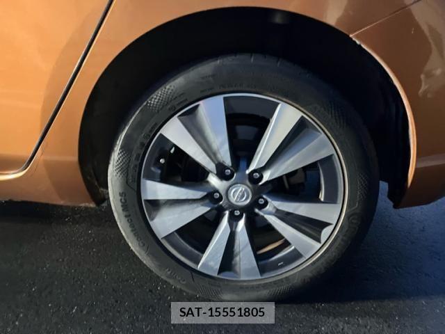 Nissan LEAF 2015-12 8659827-14