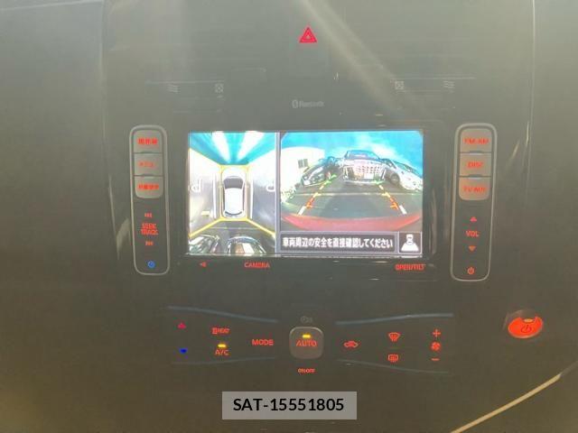 Nissan LEAF 2015-12 8659827-23