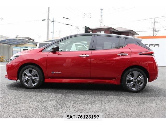 Nissan LEAF 2021-12 8659812-10