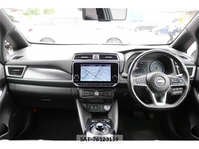 Nissan LEAF 2021-12 8659812-16