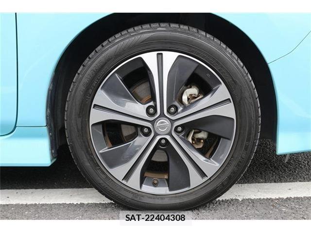Nissan LEAF 2018-05 8666362-12