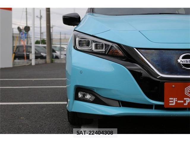 Nissan LEAF 2018-05 8666362-23