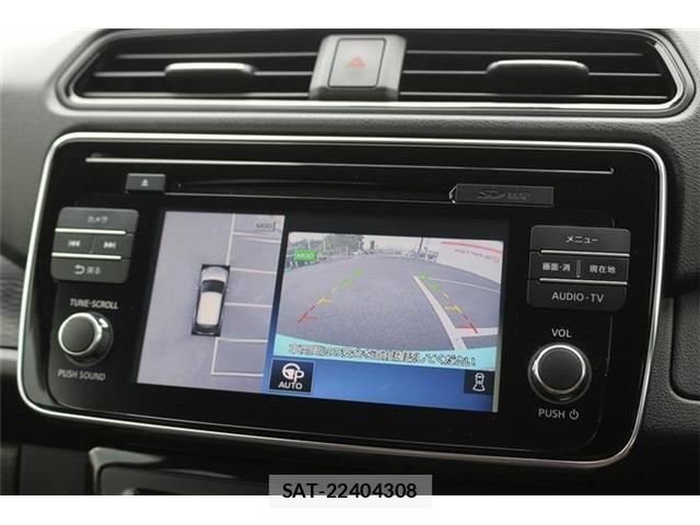 Nissan LEAF 2018-05 8666362-2