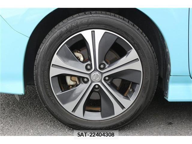 Nissan LEAF 2018-05 8666362-29