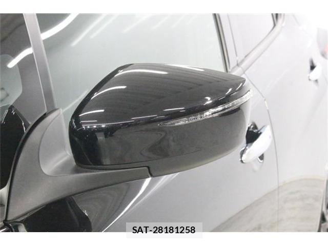 Nissan LEAF 2022-06 8659818-14