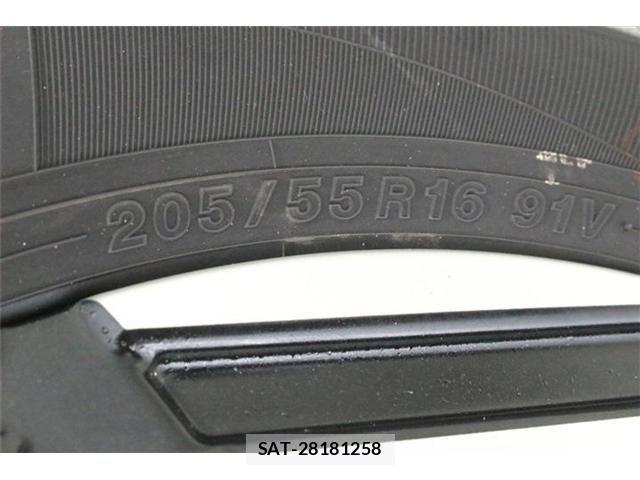 Nissan LEAF 2022-06 8659818-19