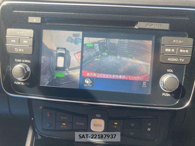 Nissan LEAF 2017-10 8659825-21