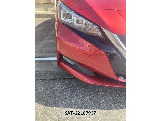Nissan LEAF 2017-10 8659825-4