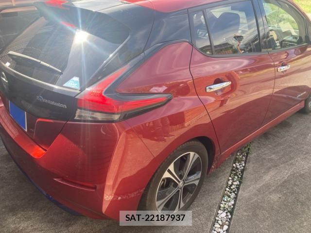 Nissan LEAF 2017-10 8659825-5