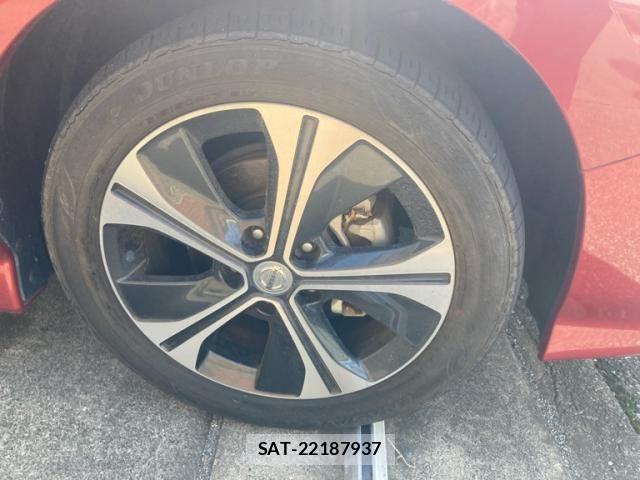Nissan LEAF 2017-10 8659825-7