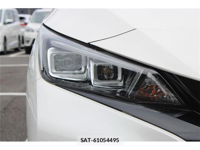 Nissan LEAF 2022-03 8666361-15