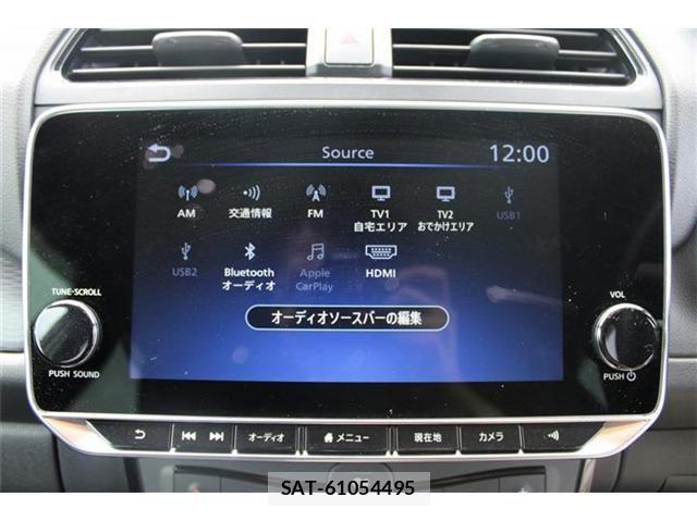 Nissan LEAF 2022-03 8666361-2