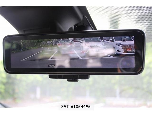 Nissan LEAF 2022-03 8666361-5