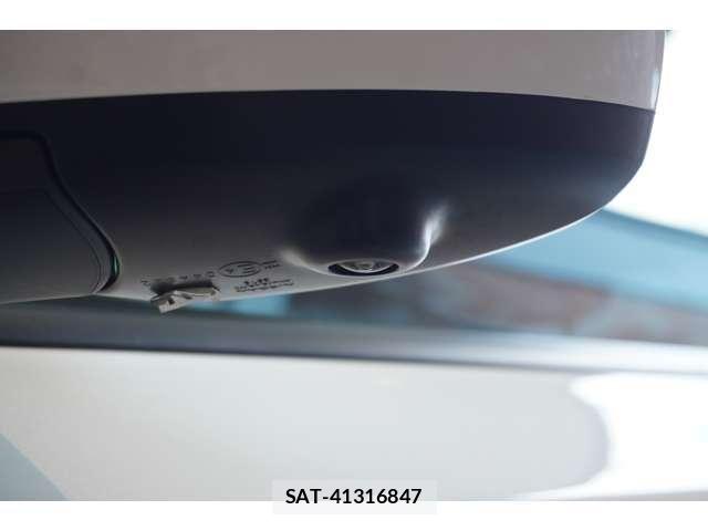 Nissan LEAF 2022-01 8659824-13