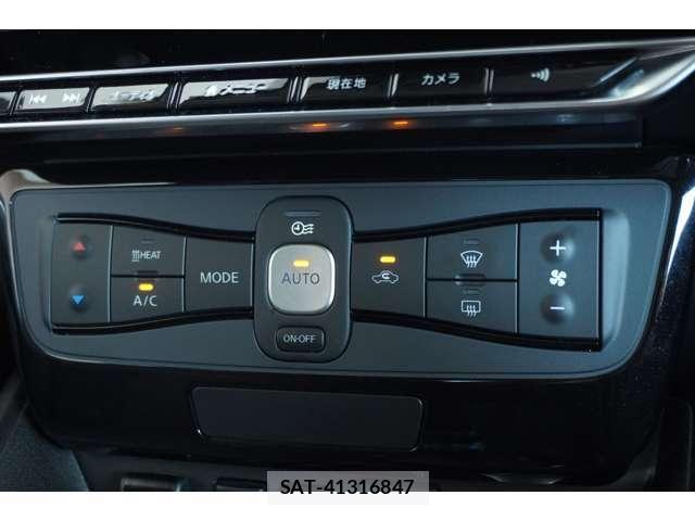 Nissan LEAF 2022-01 8659824-21