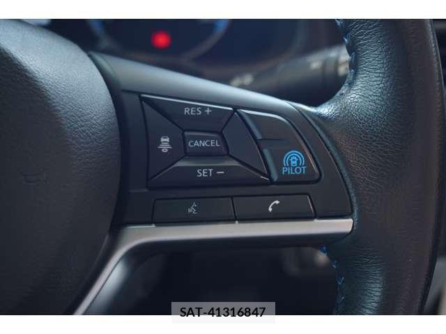 Nissan LEAF 2022-01 8659824-23