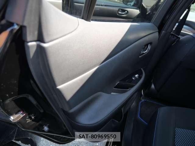 Nissan LEAF 2019-06 8659826-13