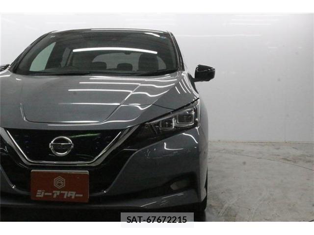 Nissan LEAF 2020-02 8666363-14