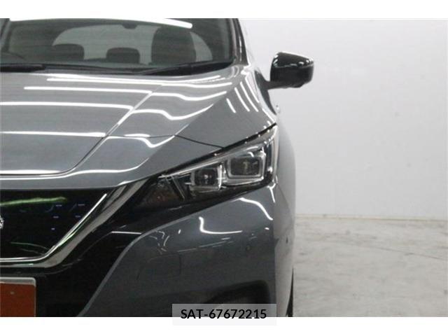 Nissan LEAF 2020-02 8666363-15